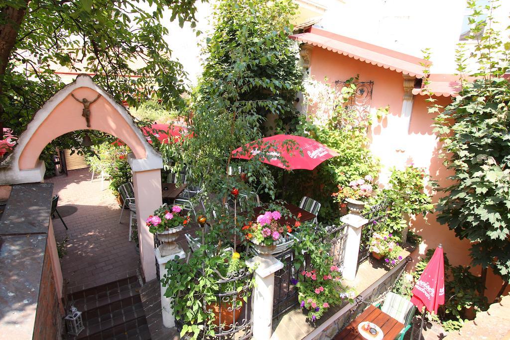Penzion Kulisek Znojmo Εξωτερικό φωτογραφία